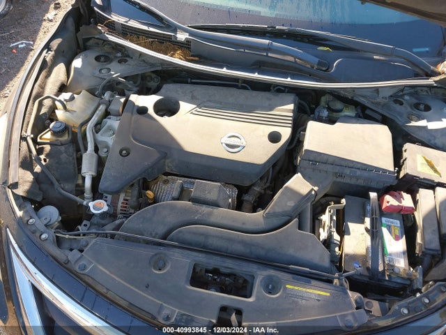 Nissan Altima 2.5 S 2015 1N4AL3AP7FC105592 Image 10