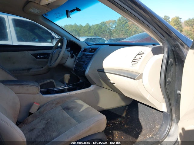 Nissan Altima 2.5 S 2015 1N4AL3AP7FC105592 Image 5