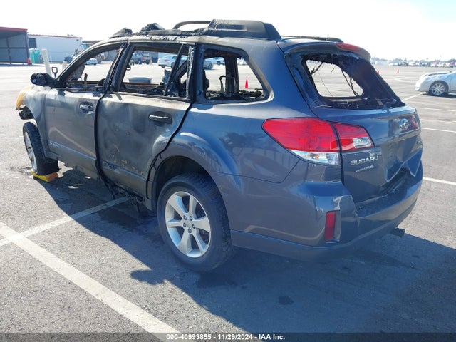 4S4BRBAC5E3307135 Subaru Outback 2.5i