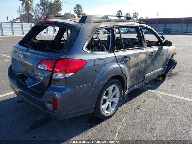 4S4BRBAC5E3307135 Subaru Outback 2.5i