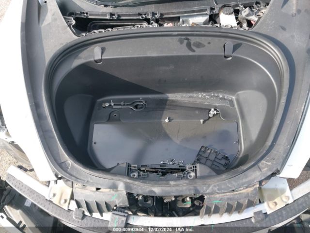 5YJ3E1EB3JF066902 Tesla Model 3 Long Range/performance