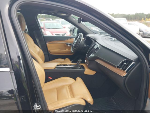 2017 VOLVO XC90 YV4A22PL1H1166668 Photo 4