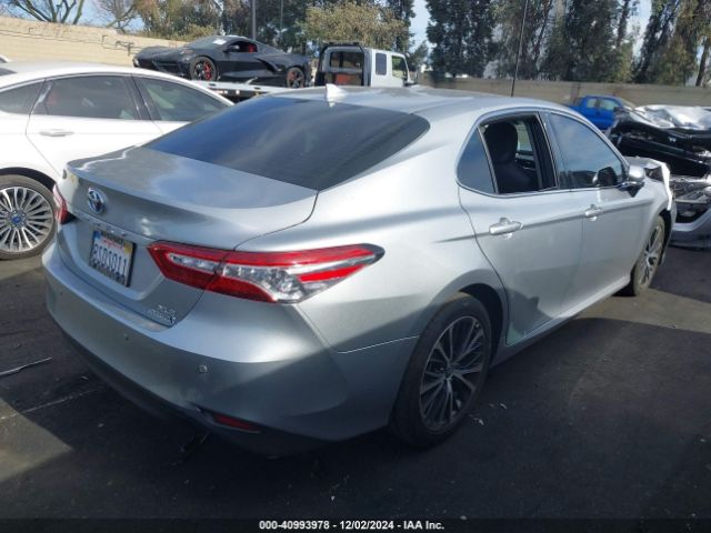4T1F31AKXLU532369 Toyota Camry Xle Hybrid