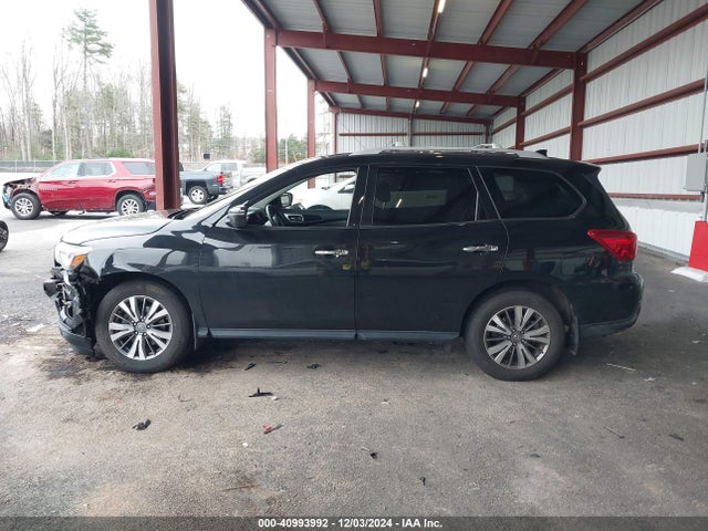 5N1DR2MM9KC603770 Nissan Pathfinder S