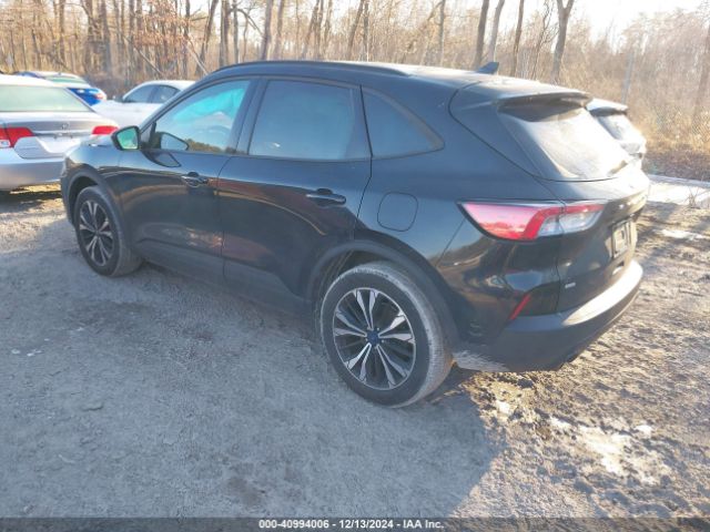 2022 FORD ESCAPE 1FMCU9G66NUB95548 Photo 2