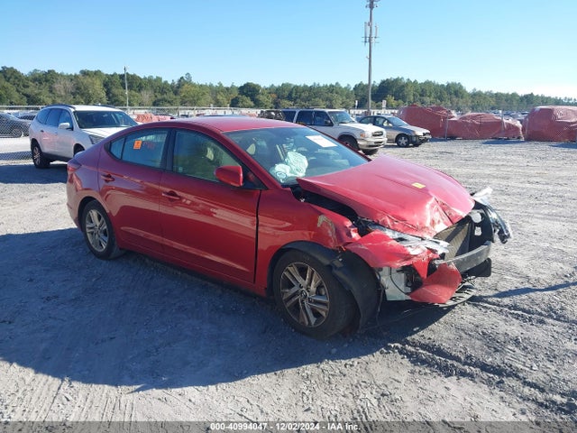 2019 5NPD84LF7KH463356 main image