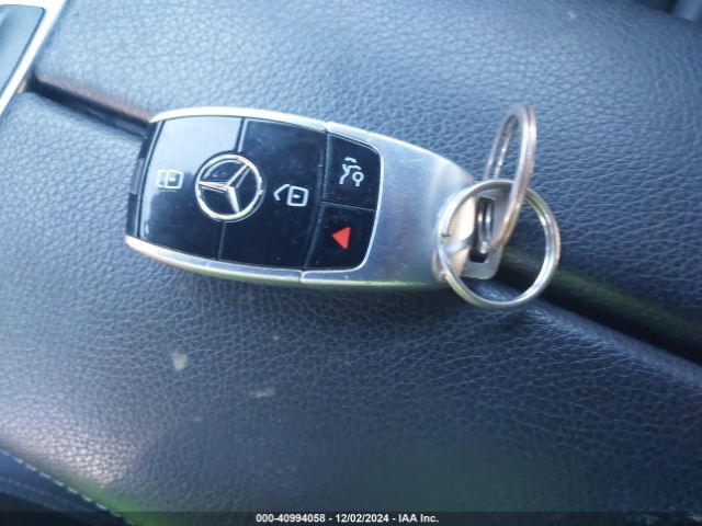 WDDZF4JB2KA526498 Mercedes-Benz E 300