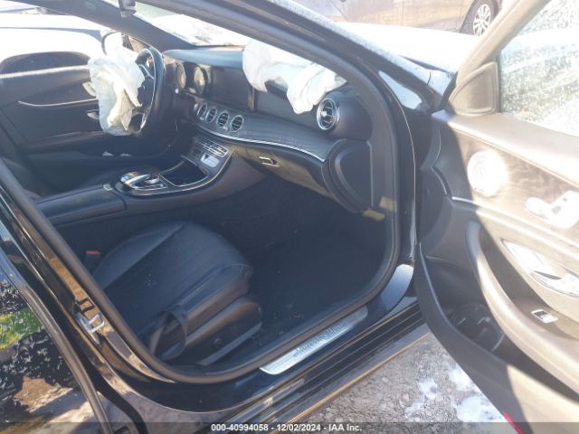 WDDZF4JB2KA526498 Mercedes-Benz E 300