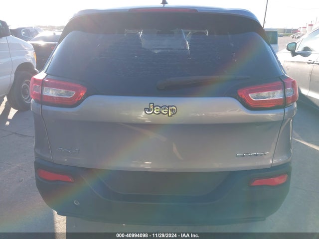 1C4PJMAB9EW233043 Jeep Cherokee Sport