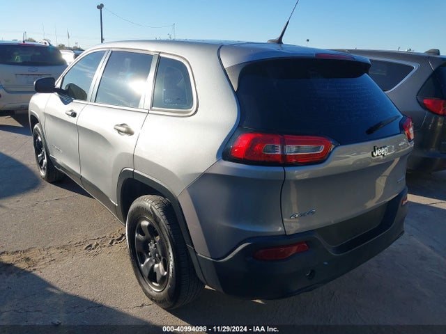 1C4PJMAB9EW233043 Jeep Cherokee Sport