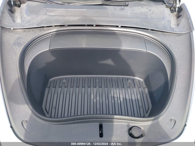 2024 TESLA MODEL 3 5YJ3E1EA9RF745611 Photo 9