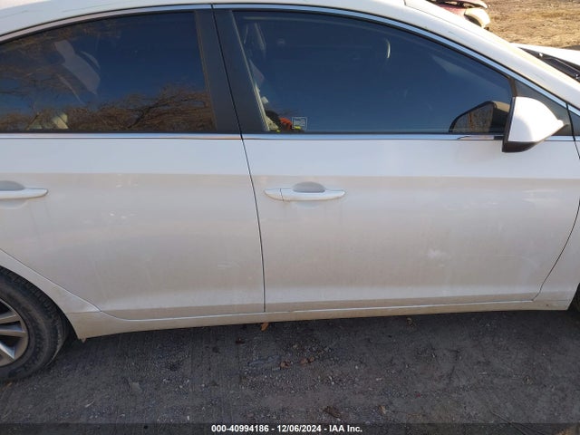 Hyundai Sonata 2017 5NPE24AF0HH592038 Image 13