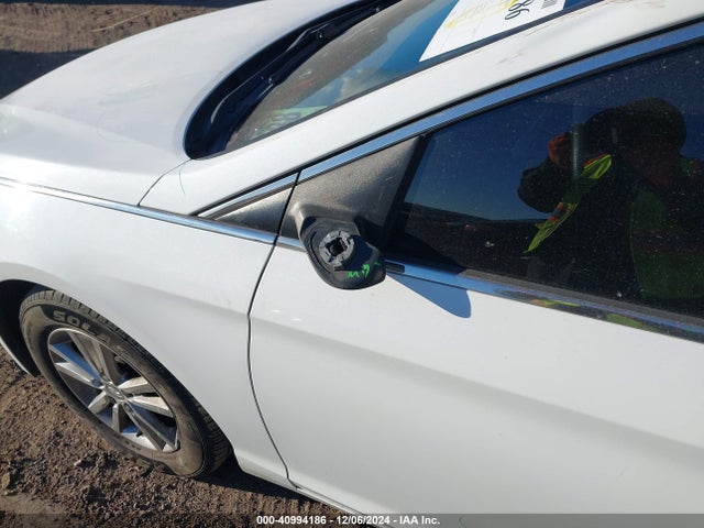 Hyundai Sonata 2017 5NPE24AF0HH592038 Image 18