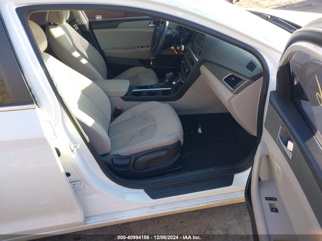 Hyundai Sonata 2017 5NPE24AF0HH592038 Image 5
