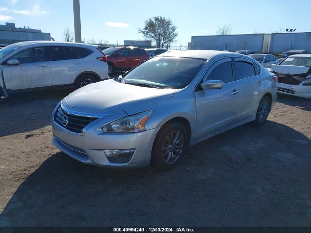 Nissan Altima 2.5 S 2015 1N4AL3AP7FC574066 Image 2