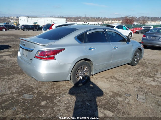 Nissan Altima 2.5 S 2015 1N4AL3AP7FC574066 Image 4