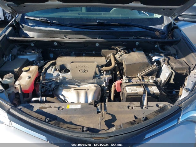 Toyota RAV4 LE 2018 2T3ZFREV7JW472093 Image 10