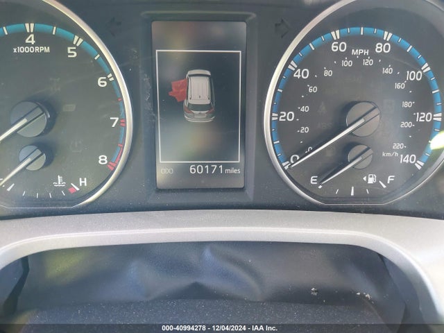 Toyota RAV4 LE 2018 2T3ZFREV7JW472093 Image 16