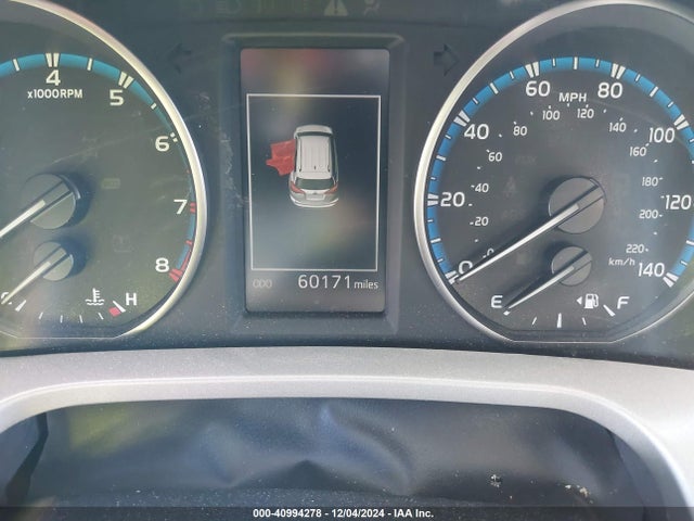Toyota RAV4 LE 2018 2T3ZFREV7JW472093 Image 7