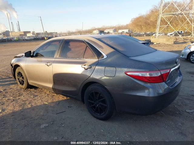 Toyota CAMRY LE 2017 4T1BF1FK5HU453228 Image 3
