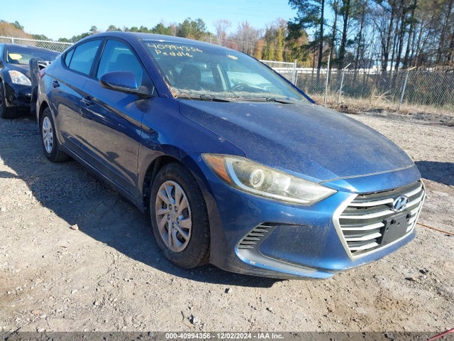 2017 5NPD74LF8HH100074 main image