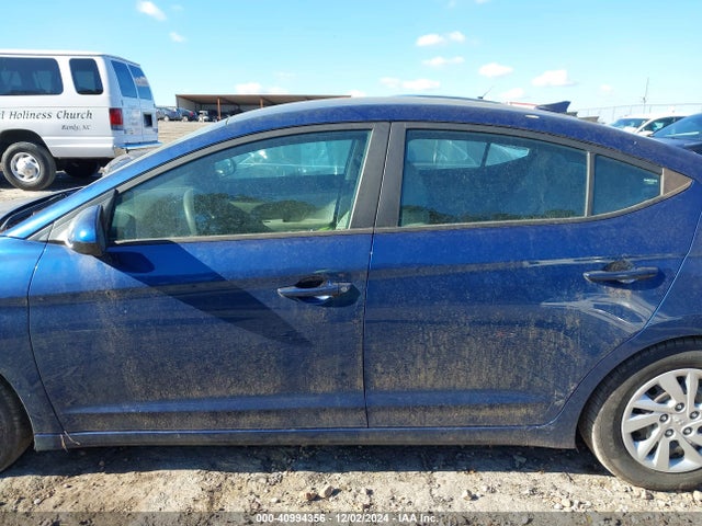 Hyundai ELANTRA SE 2017 5NPD74LF8HH100074 Image 14