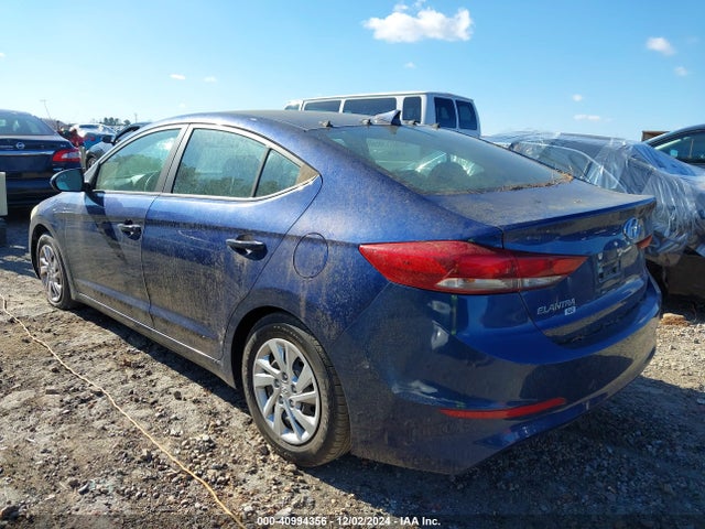 Hyundai ELANTRA SE 2017 5NPD74LF8HH100074 Image 3