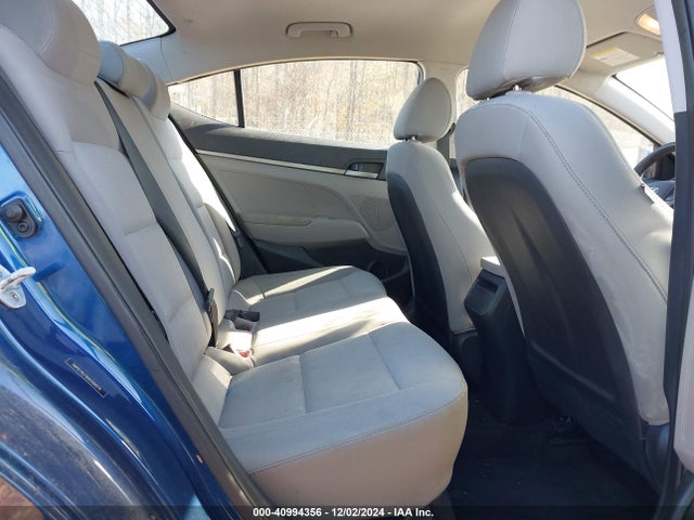 Hyundai ELANTRA SE 2017 5NPD74LF8HH100074 Image 8