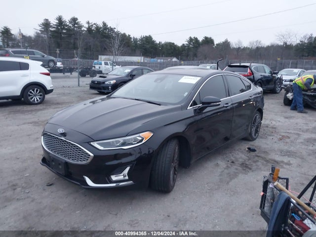 Ford Fusion Hybrid Titanium 2020 3FA6P0RU7LR141332 Image 2