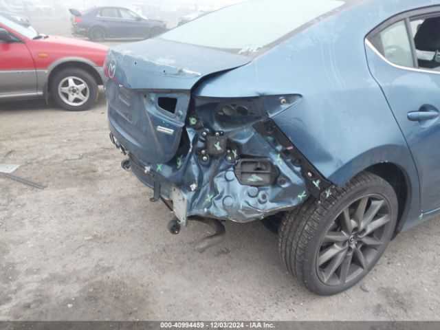 3MZBN1V38JM207444 Mazda Mazda3 Touring