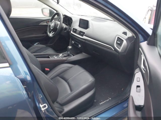 3MZBN1V38JM207444 Mazda Mazda3 Touring