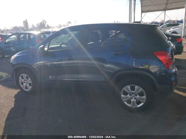 Chevrolet TRAX LS 2018 3GNCJKSB2JL176600 Image 15