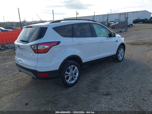 Ford ESCAPE SE 2017 1FMCU9GD0HUC07602 Image 4