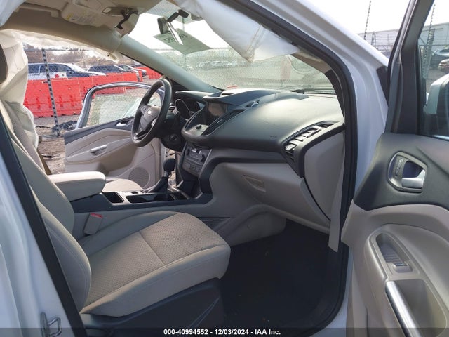 Ford ESCAPE SE 2017 1FMCU9GD0HUC07602 Image 5