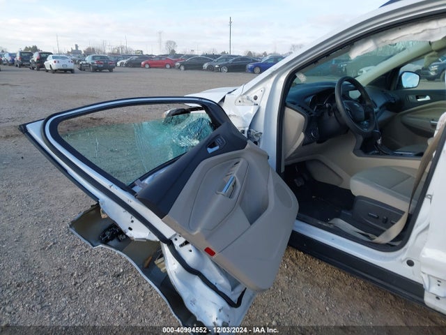 Ford ESCAPE SE 2017 1FMCU9GD0HUC07602 Image 6