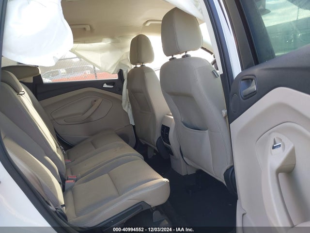 Ford ESCAPE SE 2017 1FMCU9GD0HUC07602 Image 8