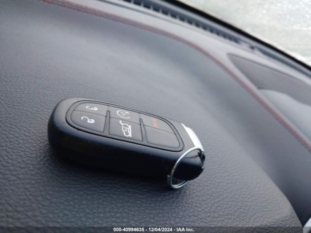 1C4PJMBS6FW569863 Jeep Cherokee Trailhawk