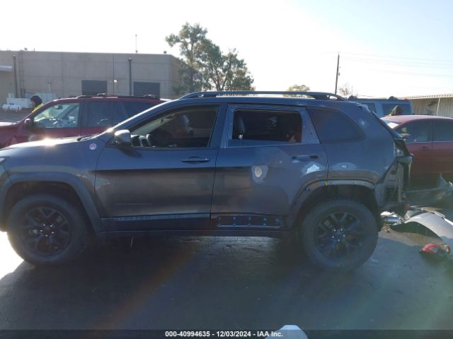 1C4PJMBS6FW569863 Jeep Cherokee Trailhawk