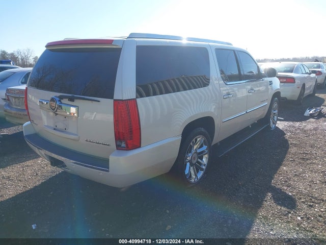 2012 CADILLAC ESCALADE ESV 1GYS4KEF7CR213317 Photo 3