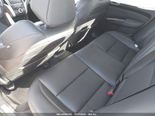 19UUB2F35JA005796 Acura TLX