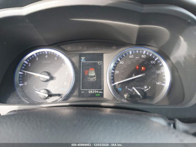5TDKZRFH6KS563389 Toyota Highlander Xle