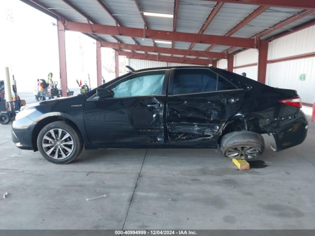 4T1BD1FKXHU228678 Toyota Camry Hybrid Xle