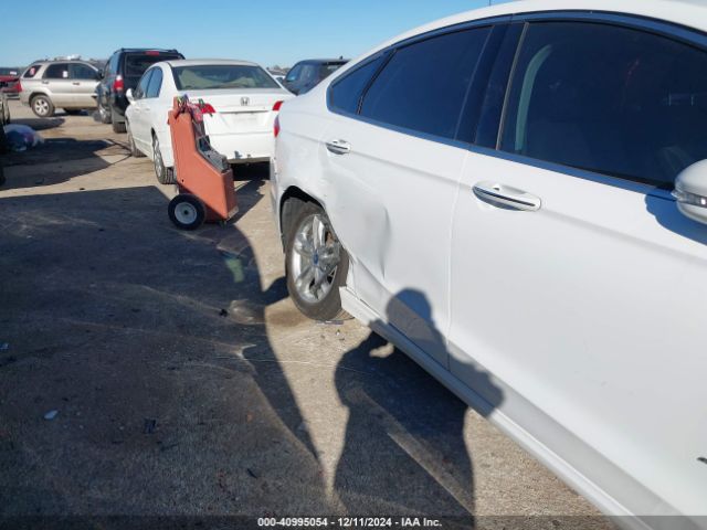 3FA6P0SU9FR253600 Ford Fusion Energi Titanium