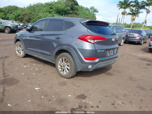2018 HYUNDAI TUCSON KM8J23A42JU624681 Photo 2