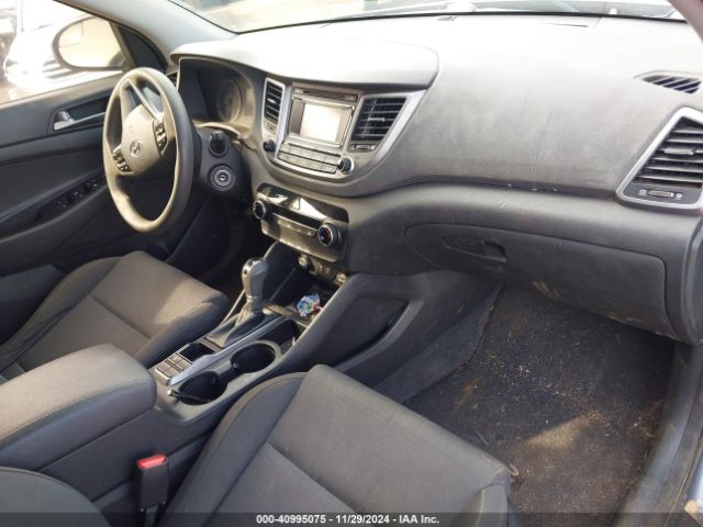 2018 HYUNDAI TUCSON KM8J23A42JU624681 Photo 4