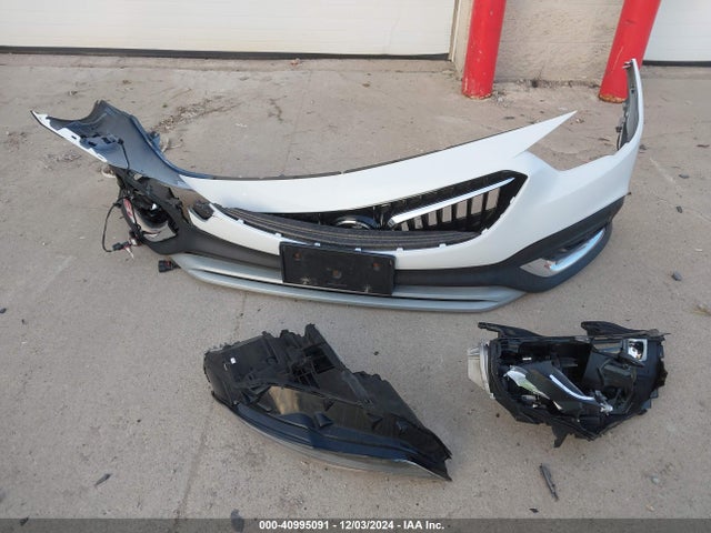 W04GV8SXXJ1159896 Buick Regal Tourx Essence
