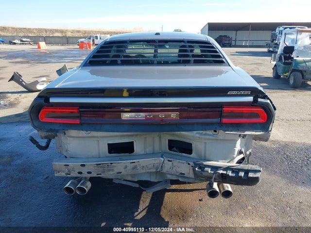 2C3CDYBT8EH281818 Dodge Challenger Shaker Pkg