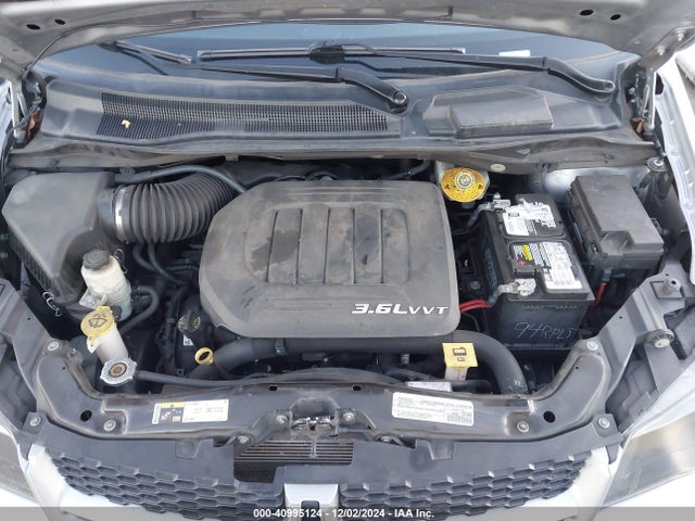 2C4RDGEG6JR335426 Dodge Grand Caravan Gt