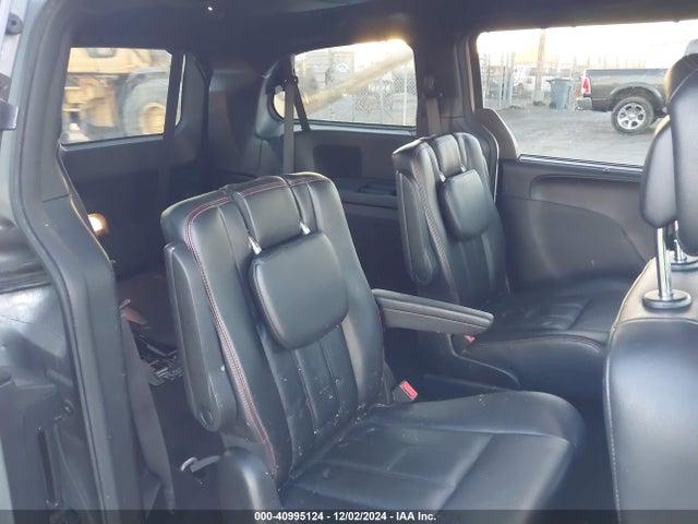 2C4RDGEG6JR335426 Dodge Grand Caravan Gt