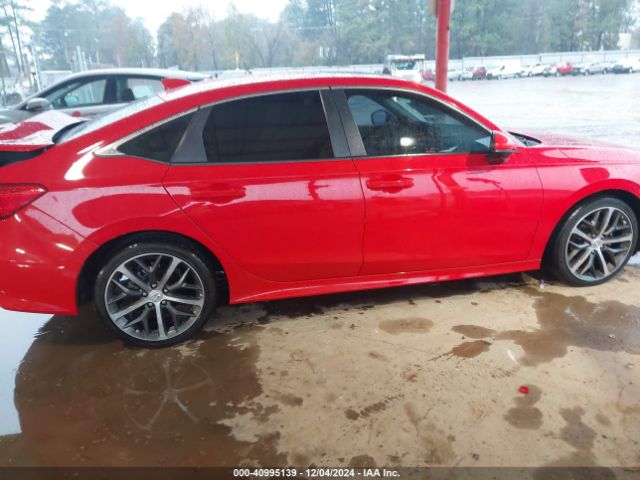 2HGFE1F92NH306855 Honda Civic Touring